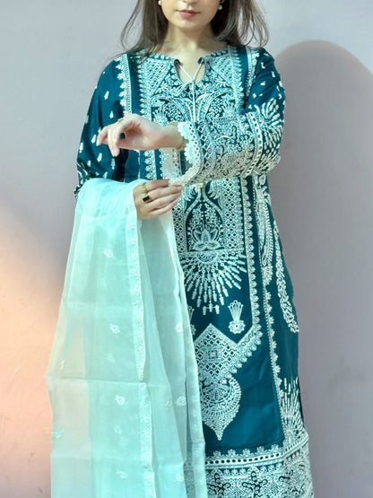 3 Piece – White Viscose Embroidered suit