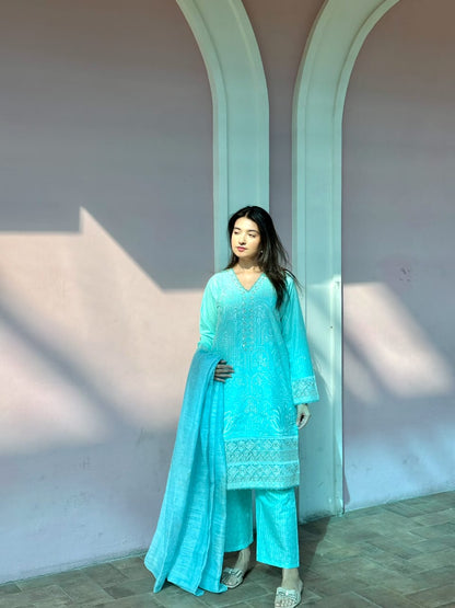 3 Piece – White Viscose Embroidered Suit
